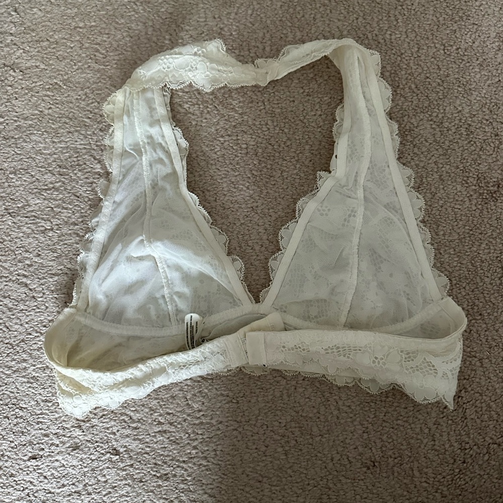 Free People Galloon Halter Lace Bralette Hook Eye Back Closure Ivory small - Picture 2 of 3